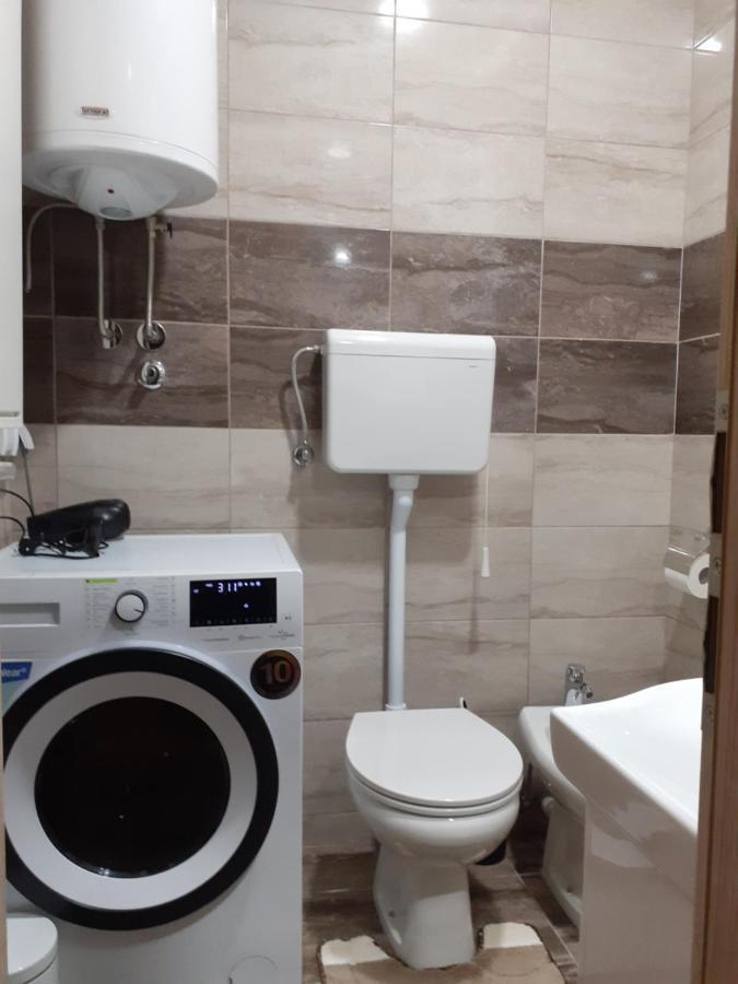 Ferienwohnung Apartman Vlada Pirot Exterior foto